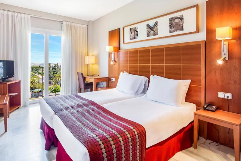 ยูโรสตาร์ ลาส อเดลฟาส โฮเต็ล Hotel กอร์โดบา ห้อง รูปภาพ