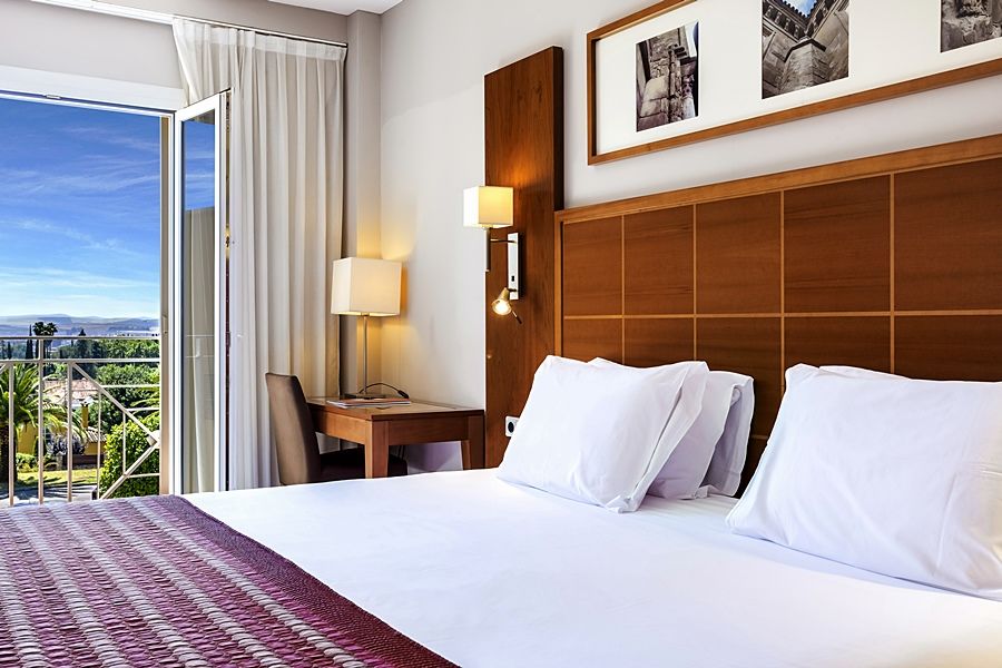 ยูโรสตาร์ ลาส อเดลฟาส โฮเต็ล Hotel กอร์โดบา ภายนอก รูปภาพ