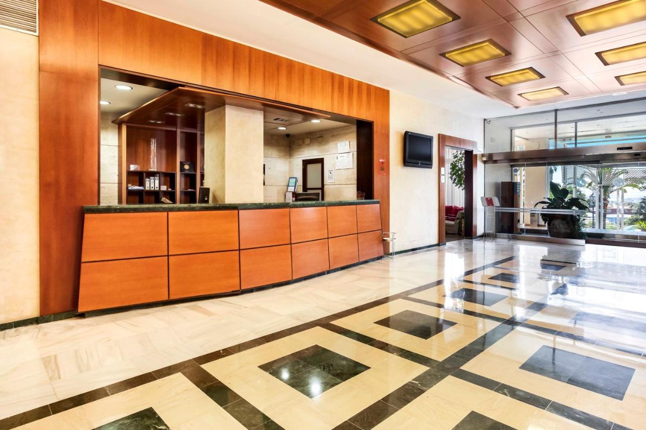 ยูโรสตาร์ ลาส อเดลฟาส โฮเต็ล Hotel กอร์โดบา ภายนอก รูปภาพ